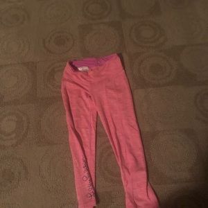 Light pink Lilly leggings with navy logo
